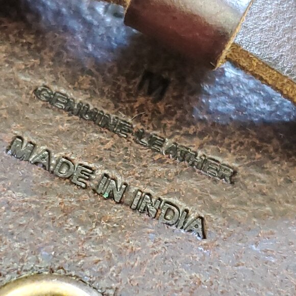 Frye Leather Grommet Belt Size Medium - Picture 11 of 13